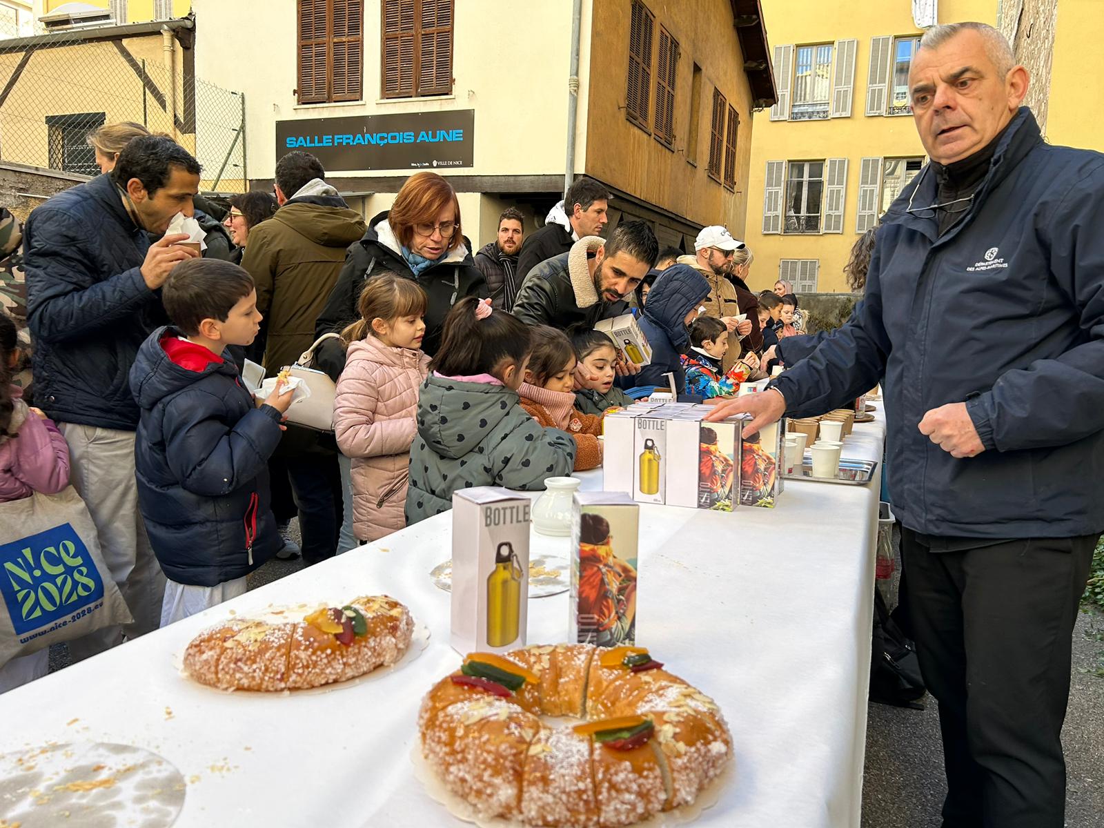 Photographie Repas convivial Galette des Rois 2024